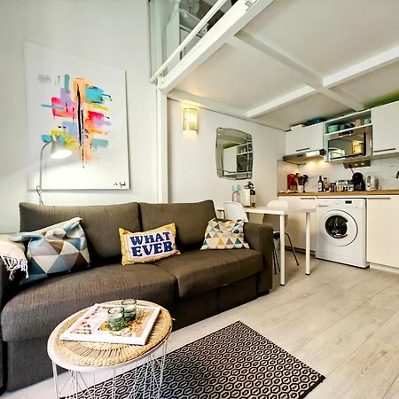 Duplex Central Close Beaches And Shops And Balcony