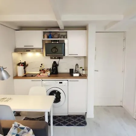 Duplex Central Close Beaches And Shops And Balcony 아파트 *